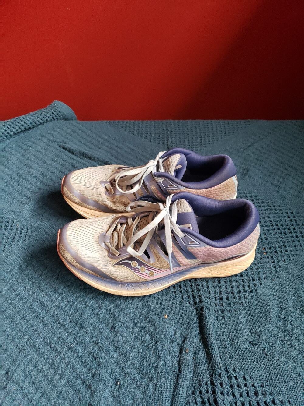 Saucony Ride Shoes Size 9 Women Gray Running Gym Training Marathon S10444-1